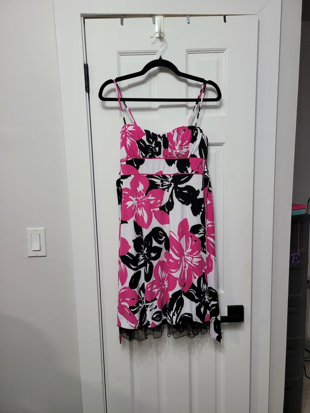 Vintage Y2k Floral Spaghetti-Strap Sundress in Pink and Black